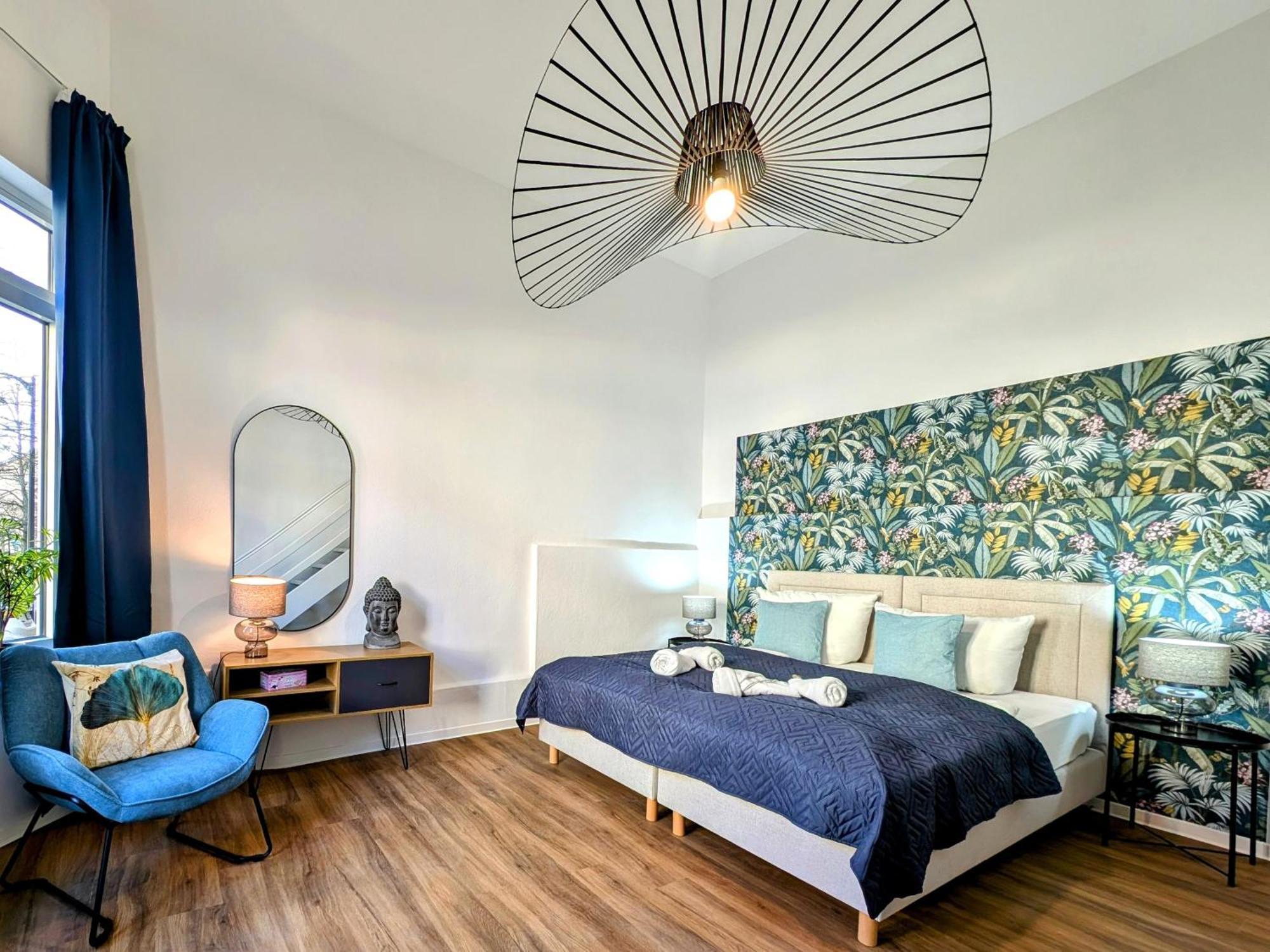 Bohnapartments - Topfmarkt Xxl Suiten - Neu In Top Zentrumslage, Vollausstattung, Wlan, Parkplaetze Ilmenau Kültér fotó