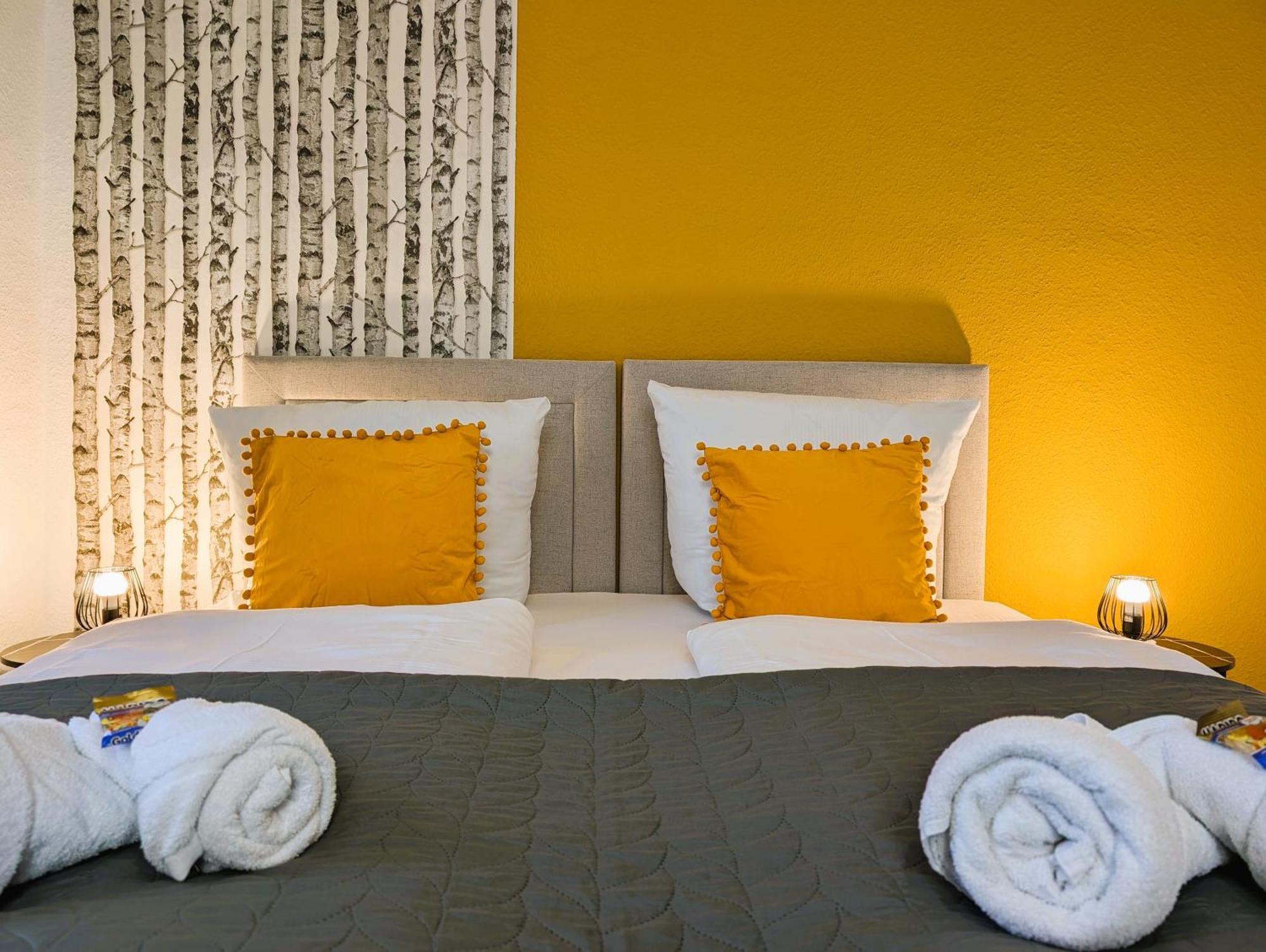 Bohnapartments - Topfmarkt Xxl Suiten - Neu In Top Zentrumslage, Vollausstattung, Wlan, Parkplaetze Ilmenau Kültér fotó