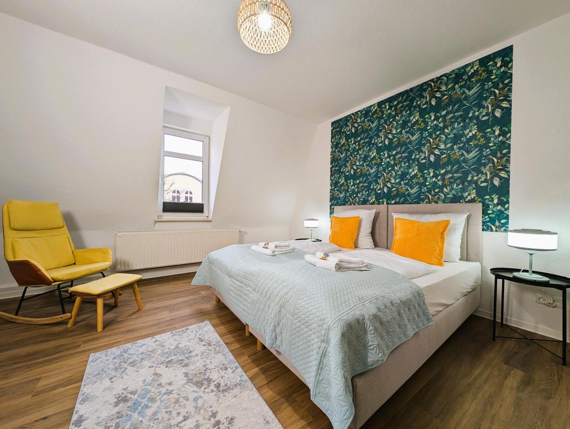 Bohnapartments - Topfmarkt Xxl Suiten - Neu In Top Zentrumslage, Vollausstattung, Wlan, Parkplaetze Ilmenau Kültér fotó