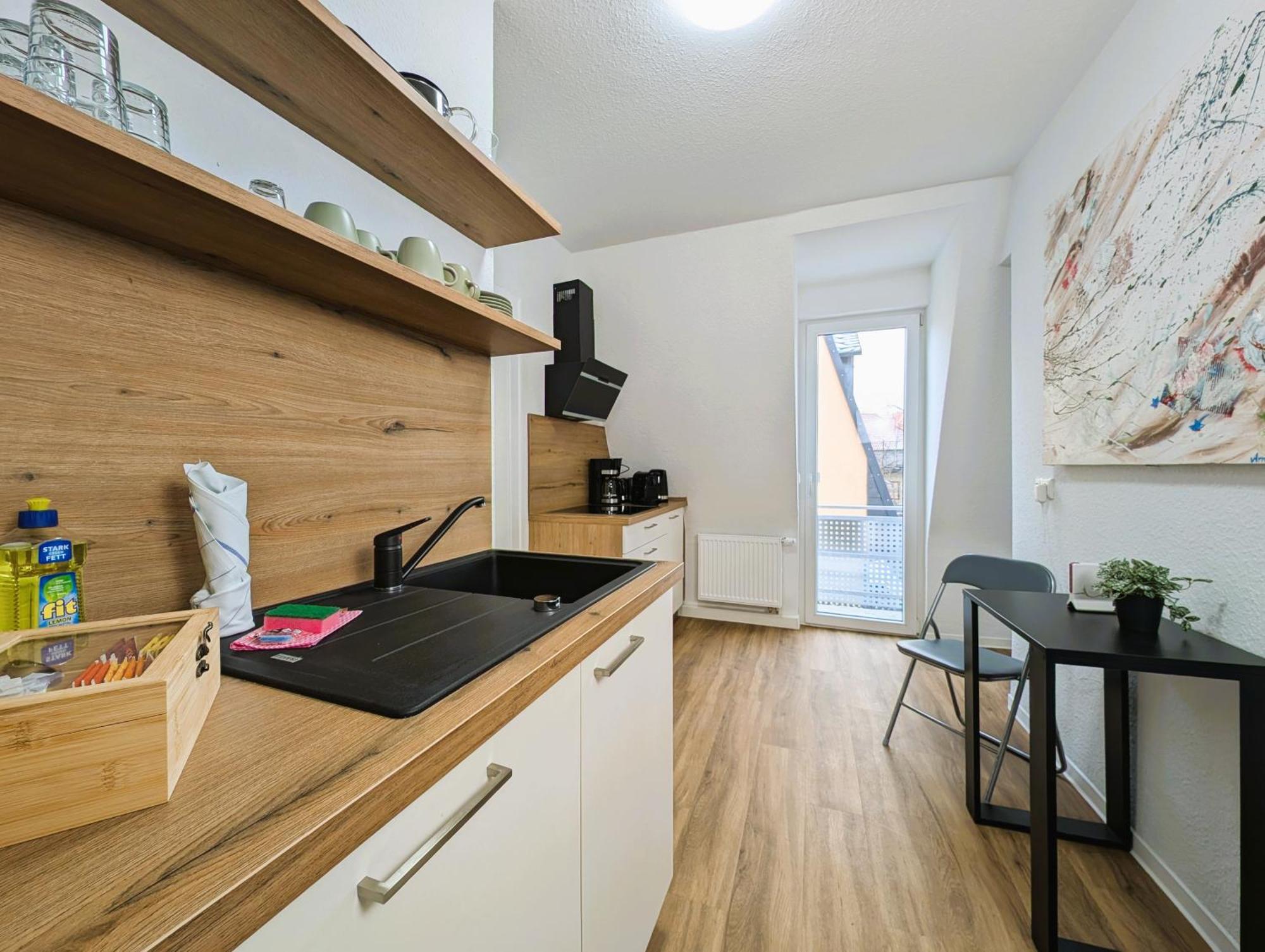 Bohnapartments - Topfmarkt Xxl Suiten - Neu In Top Zentrumslage, Vollausstattung, Wlan, Parkplaetze Ilmenau Kültér fotó