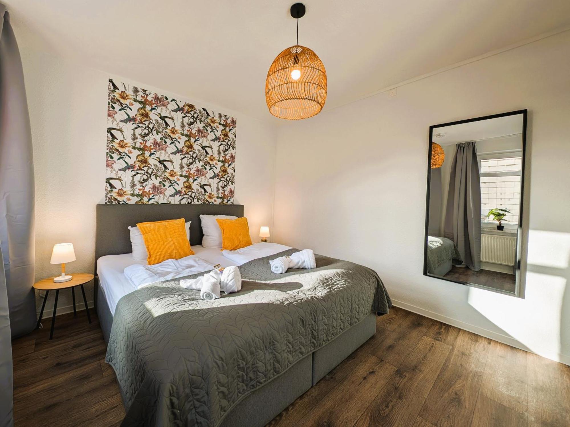 Bohnapartments - Topfmarkt Xxl Suiten - Neu In Top Zentrumslage, Vollausstattung, Wlan, Parkplaetze Ilmenau Kültér fotó