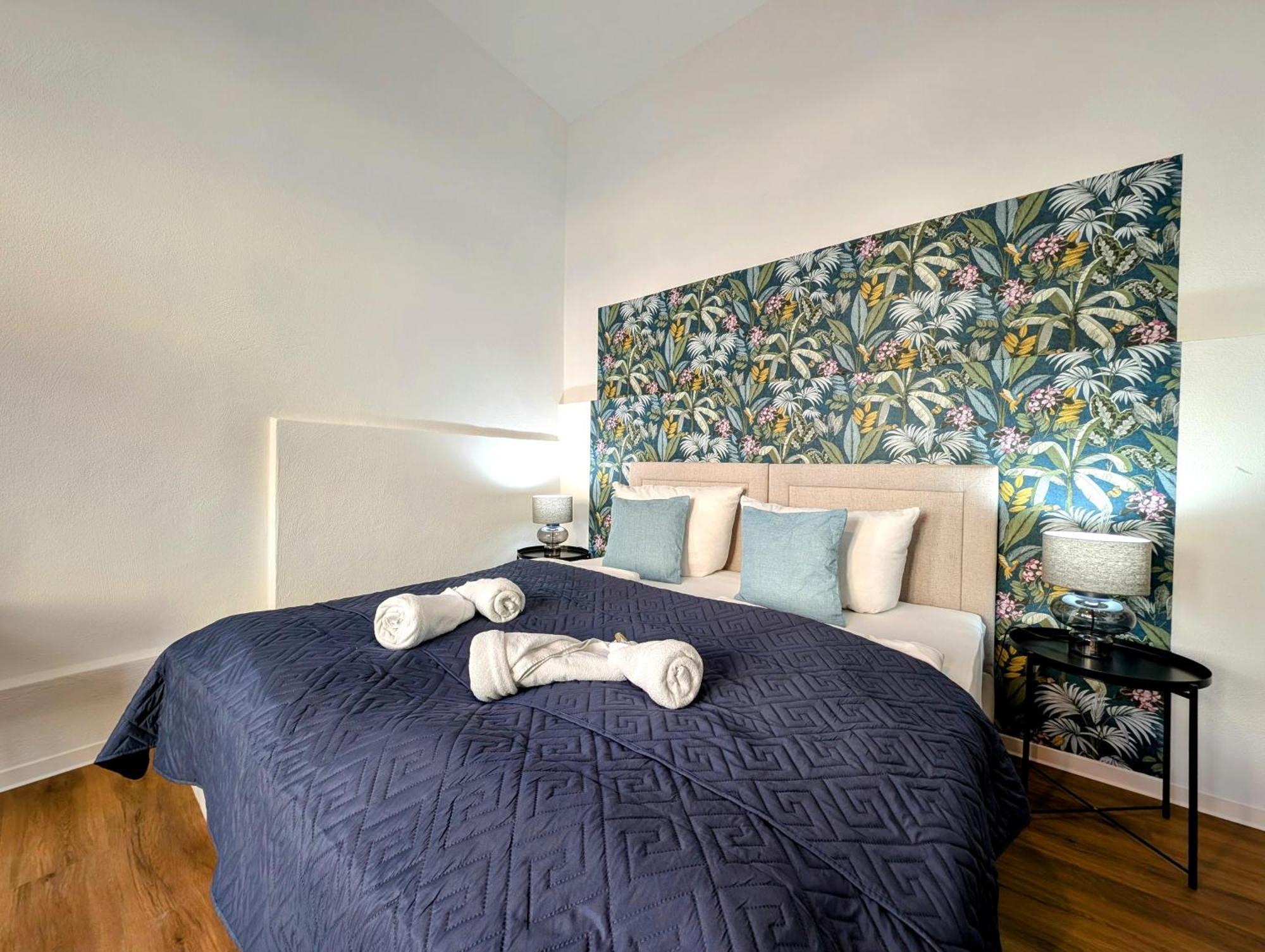 Bohnapartments - Topfmarkt Xxl Suiten - Neu In Top Zentrumslage, Vollausstattung, Wlan, Parkplaetze Ilmenau Kültér fotó