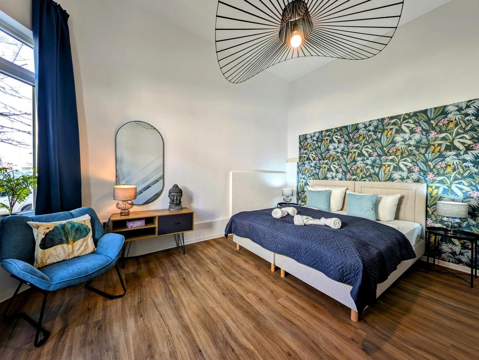 Bohnapartments - Topfmarkt Xxl Suiten - Neu In Top Zentrumslage, Vollausstattung, Wlan, Parkplaetze Ilmenau Kültér fotó