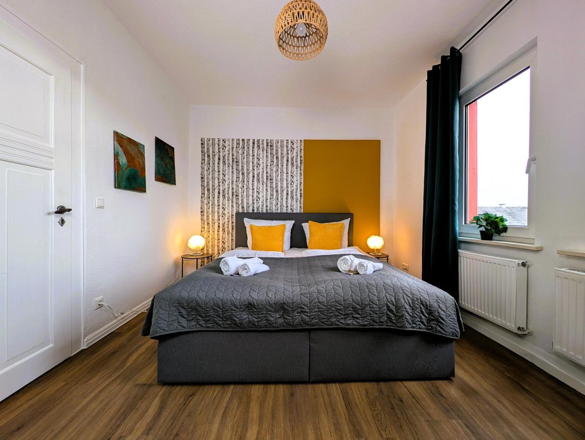 Bohnapartments - Topfmarkt Xxl Suiten - Neu In Top Zentrumslage, Vollausstattung, Wlan, Parkplaetze Ilmenau Kültér fotó