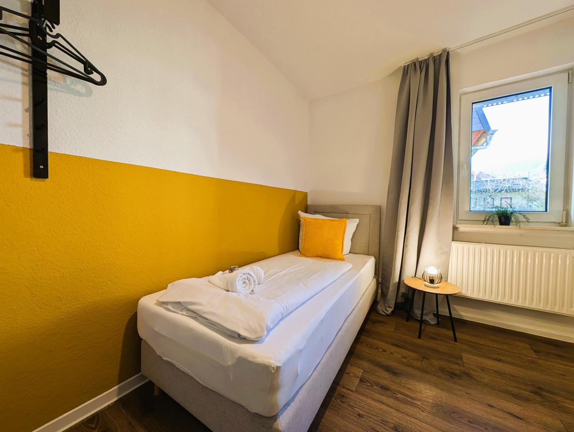 Bohnapartments - Topfmarkt Xxl Suiten - Neu In Top Zentrumslage, Vollausstattung, Wlan, Parkplaetze Ilmenau Kültér fotó