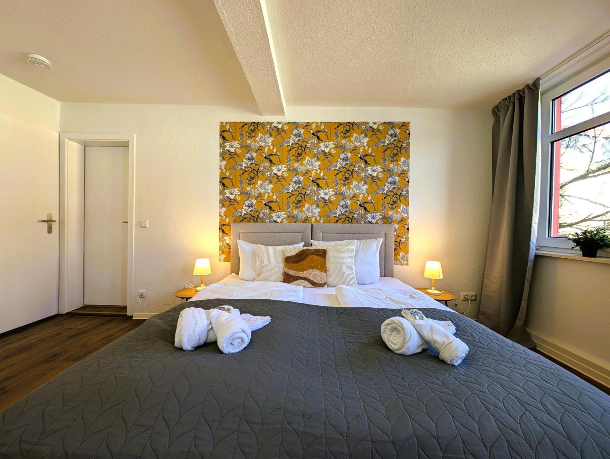Bohnapartments - Topfmarkt Xxl Suiten - Neu In Top Zentrumslage, Vollausstattung, Wlan, Parkplaetze Ilmenau Kültér fotó